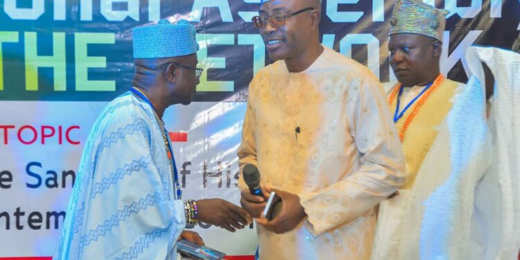 How relevant or otherwise is sanctity of history in Yoruba Obaship institution under contemporary government?