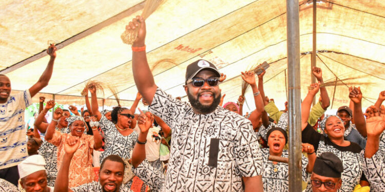 APC Receives New Entrants as Political Stakeholders Defect in Ogbomoso