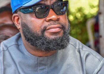 Onireti, Associates Dump PDP for APC in Ogbomoso
