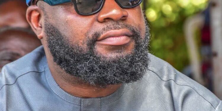 Onireti, Associates Dump PDP for APC in Ogbomoso