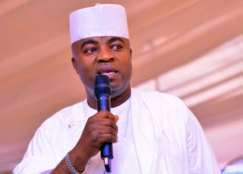 OPINION: Borderless Altruism Beyond Politics: The Ideology of Akeem Amosun .By Fatai Adiyeloja