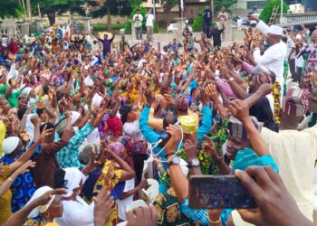 2027: Amosun Rallies APC Supporters, Declares Total Backing for Yayi’s Governorship Ambition