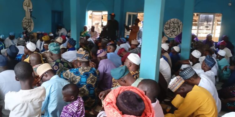 ISBON Marks 40th Remembrance of Alhaja Sinat Ejide in Ogbomoso, Grand Imam Urges Parents to Raise Responsible Children I